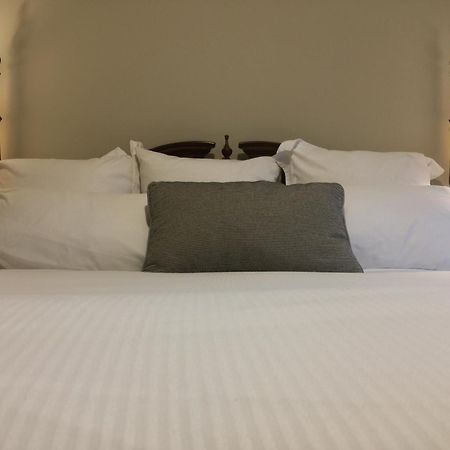 Hotel Dartmouth House Rochester Esterno foto