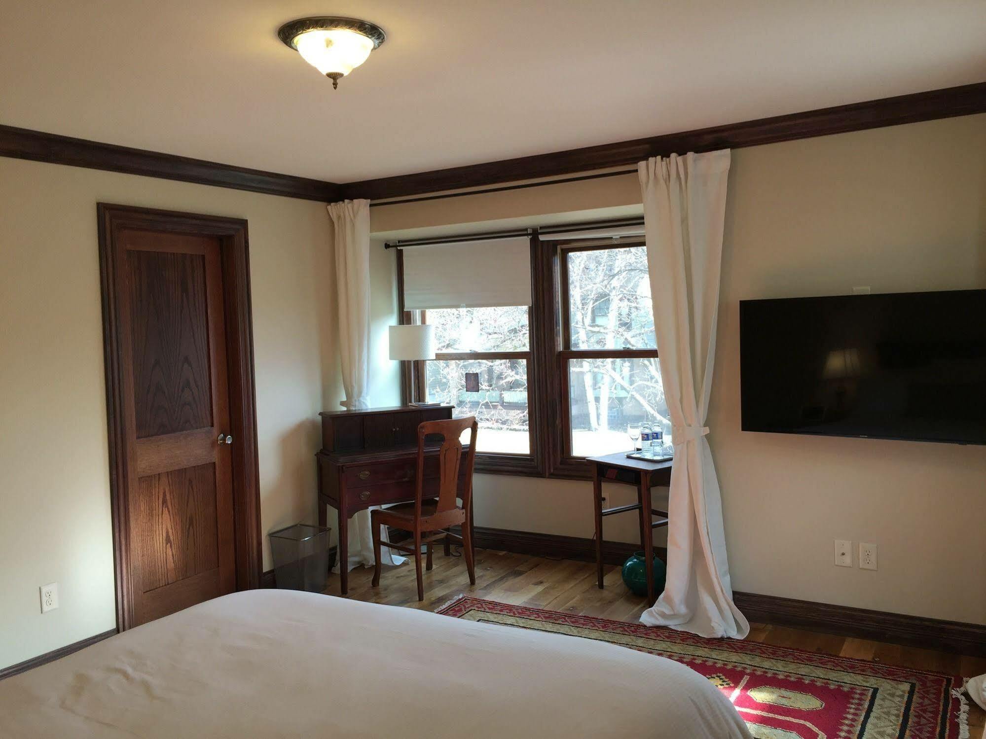 Hotel Dartmouth House Rochester Esterno foto